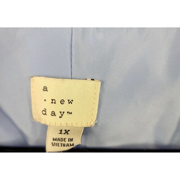 A New Day Womens Cropped Linen Blend Blazer One Button Closure Light Blue 1X - Picture 3 of 9